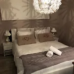 7 Impasse De La Source Holiday home *
