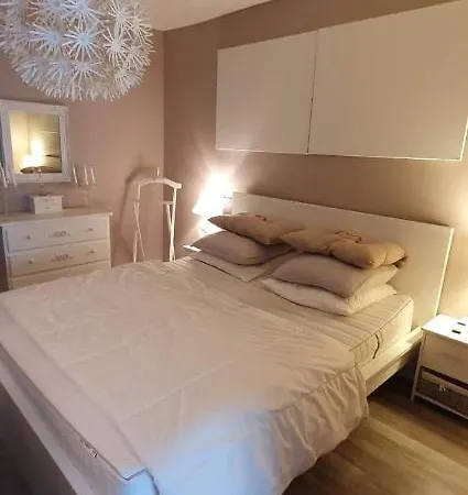 Holiday home Gite De La Source Saint-Leonard (Seine-Maritime)
